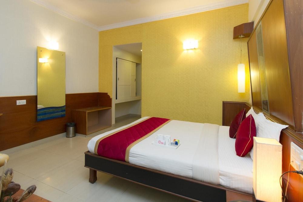 Vaishnavi Residency Hotel Bangalore Exterior photo