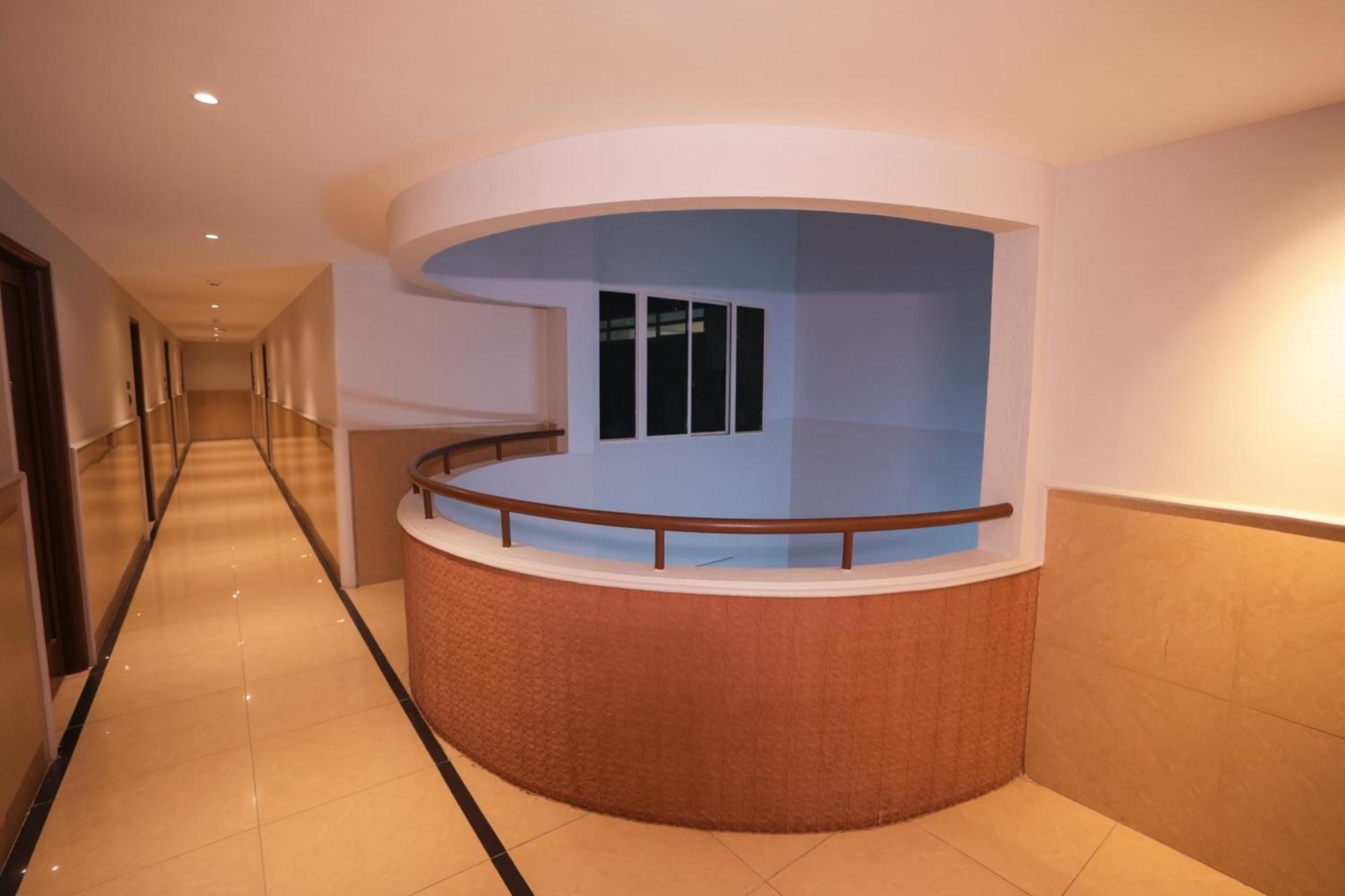 Vaishnavi Residency Hotel Bangalore Exterior photo