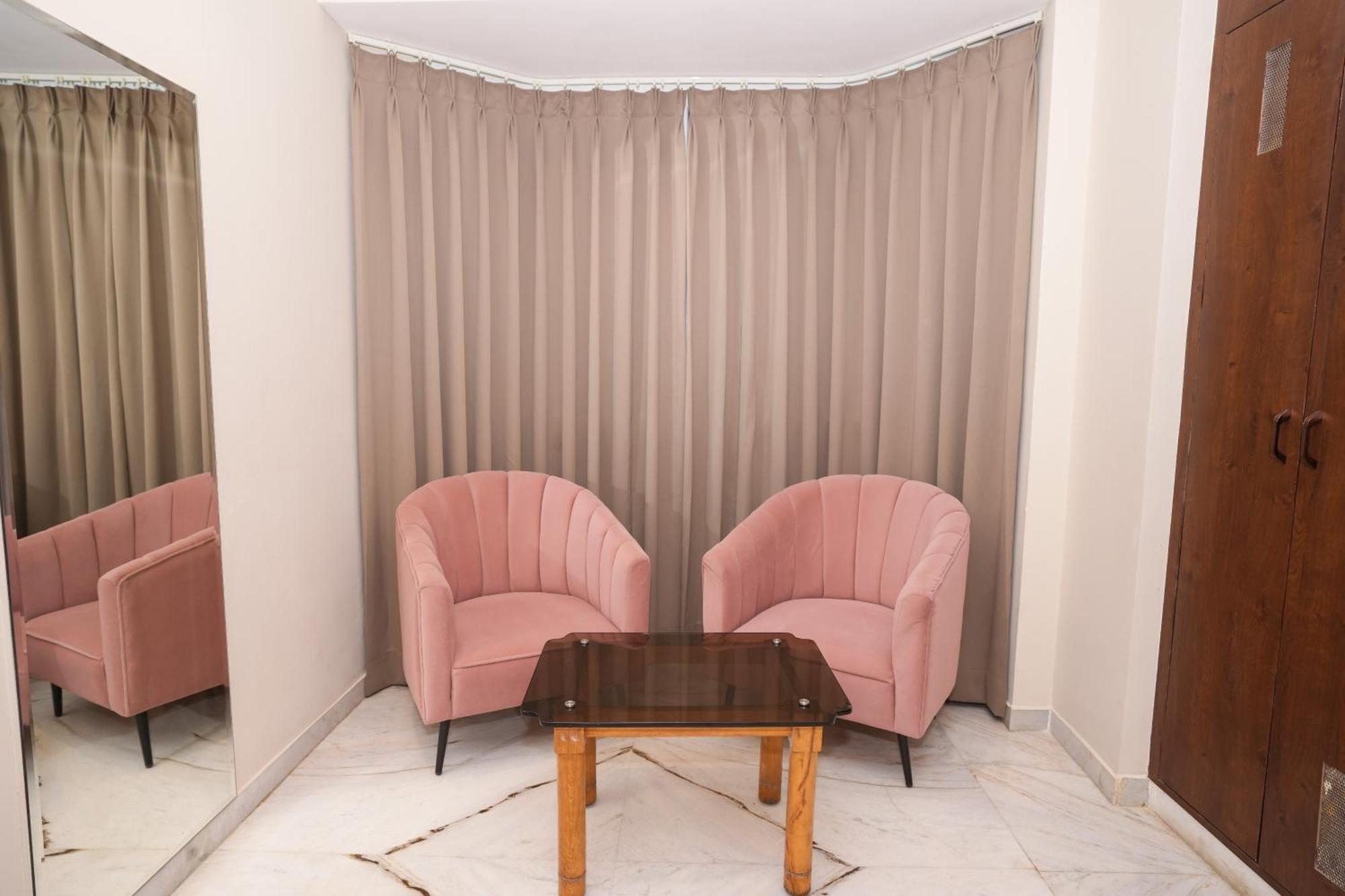 Vaishnavi Residency Hotel Bangalore Exterior photo