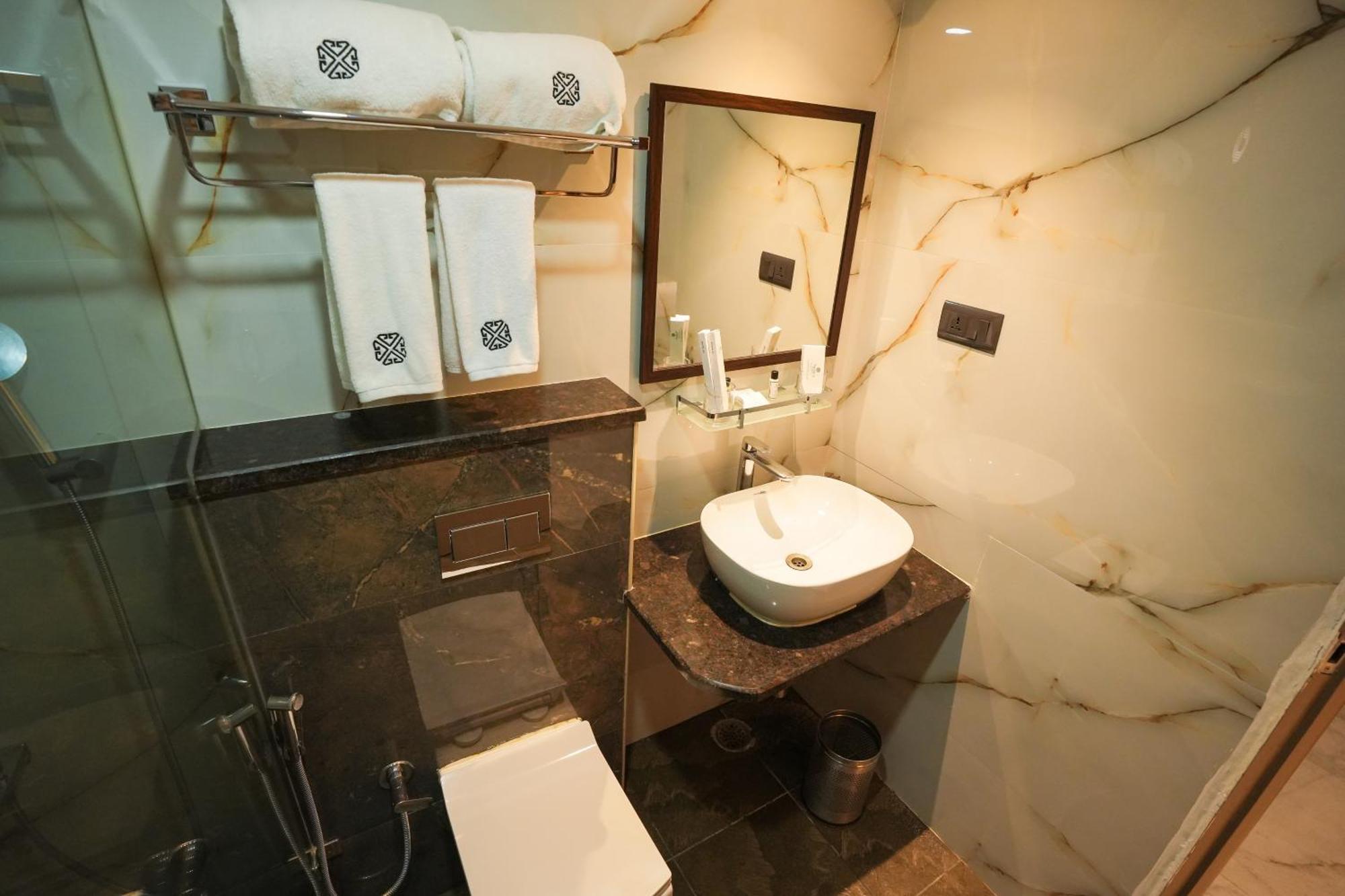 Vaishnavi Residency Hotel Bangalore Exterior photo