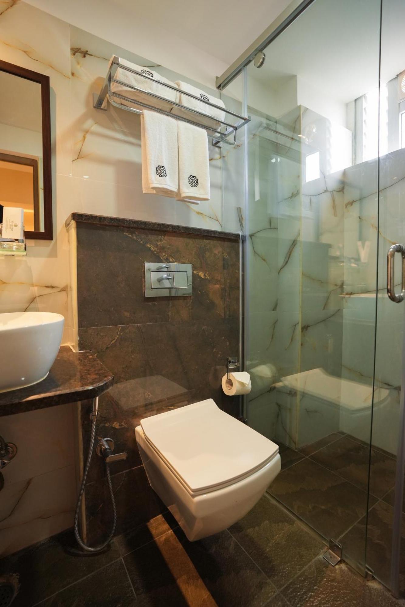 Vaishnavi Residency Hotel Bangalore Exterior photo